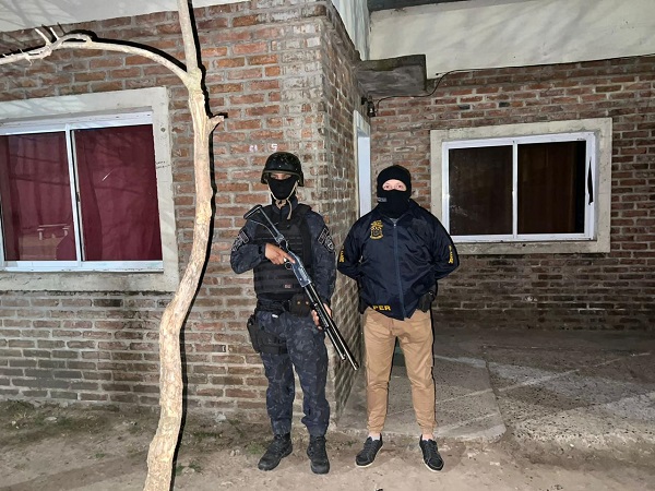 BEAT 991 Golpe al narcomenudeo: Detienen a un hombre con cocaína y marihuana
