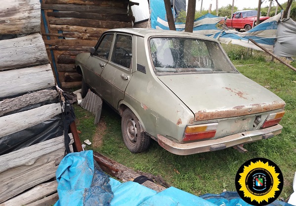 BEAT 991 Recuperan Renault 12 robado en allanamiento express: detienen a un hombre que sacó cuchilla a la policía