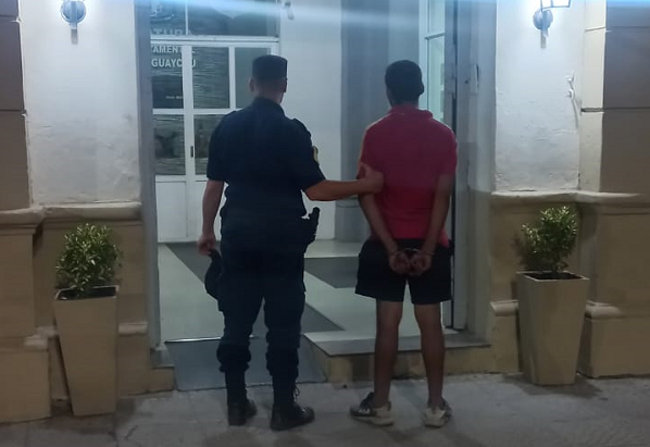 BEAT 991 Recuperan moto robada y detienen a joven tras breve persecución