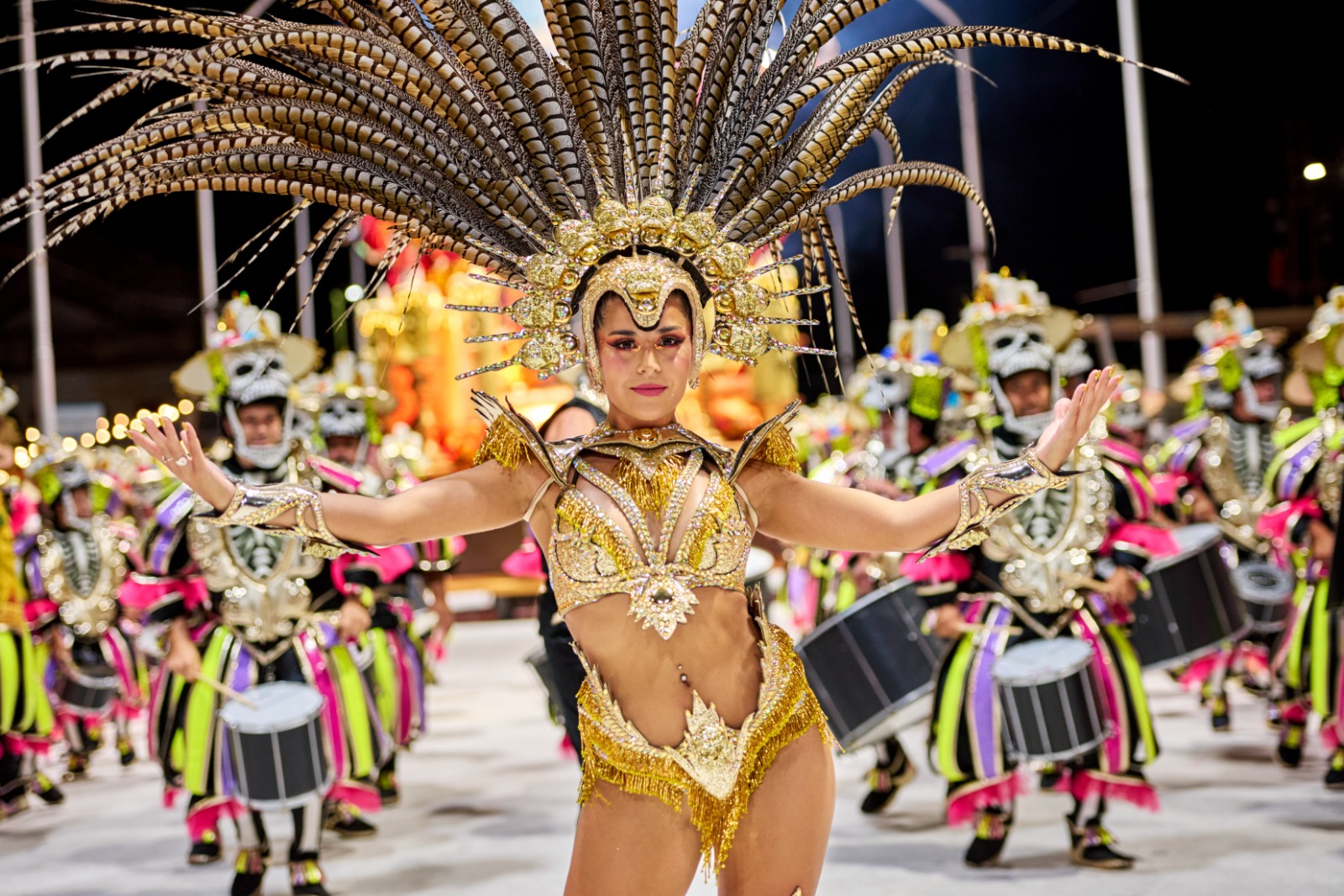 BEAT 991 Candela Gómez, pasista de Papelitos, fue la mejor del Carnaval el País