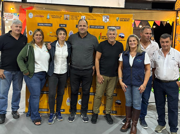 BEAT 991 Fiorotto y Gerling acompañaron la presentacion del alfajor más grande del mundo