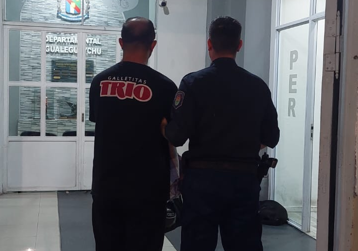 BEAT 991 Detuvieron a un hombre de 49 años tras un allanamiento por amenazas 