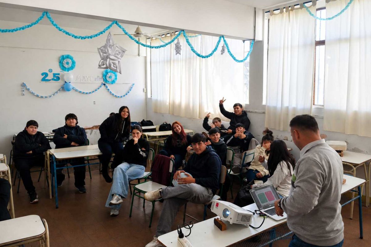 BEAT 991 El Área de Juventud promueve la participación, la cultura y la educación en las escuelas