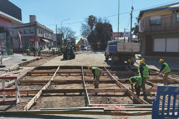 BEAT 991 Avanza la reconstrucción del cruce de Primera Junta y Lestonnac