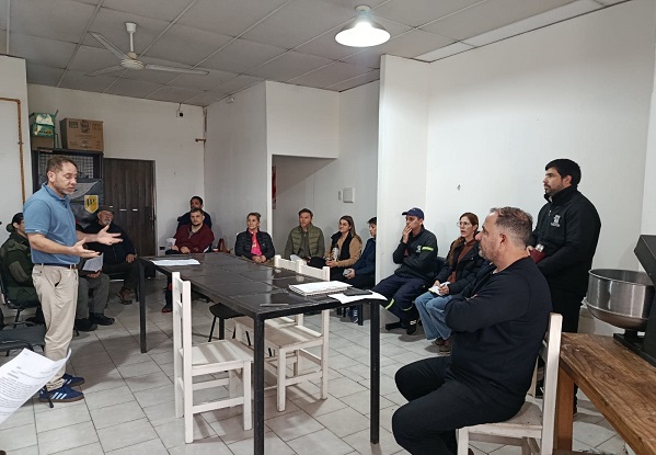 BEAT 991 Se realizó una reunión para conformar la Junta Municipal de Defensa Civil en Pueblo Belgrano