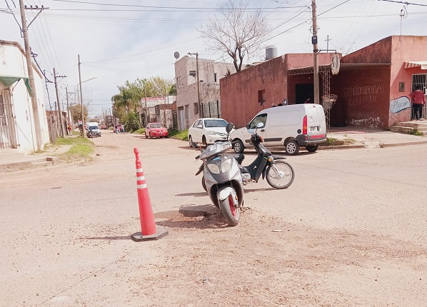 BEAT 991 Choque entre dos motos en Pasteur y Doello Jurado
