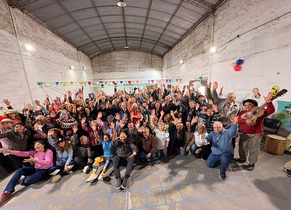 BEAT 991 Pueblo Belgrano celebró el Día de la Primavera con sus adultos mayores