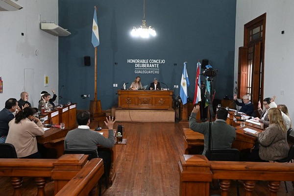 BEAT 991 Las agrupaciones políticas deberán retirar su cartelería dentro de los 30 días posteriores a la elección